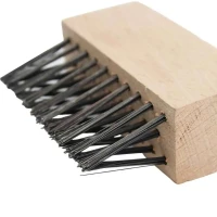 Unkrautbürste mit Stiel 2